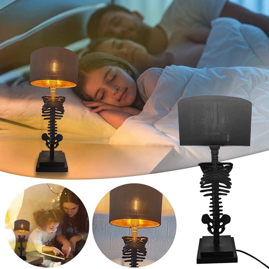 SkullLight™ – Lampe de Chevet Gothique Squelette LED Moderne pour Chambre & Halloween