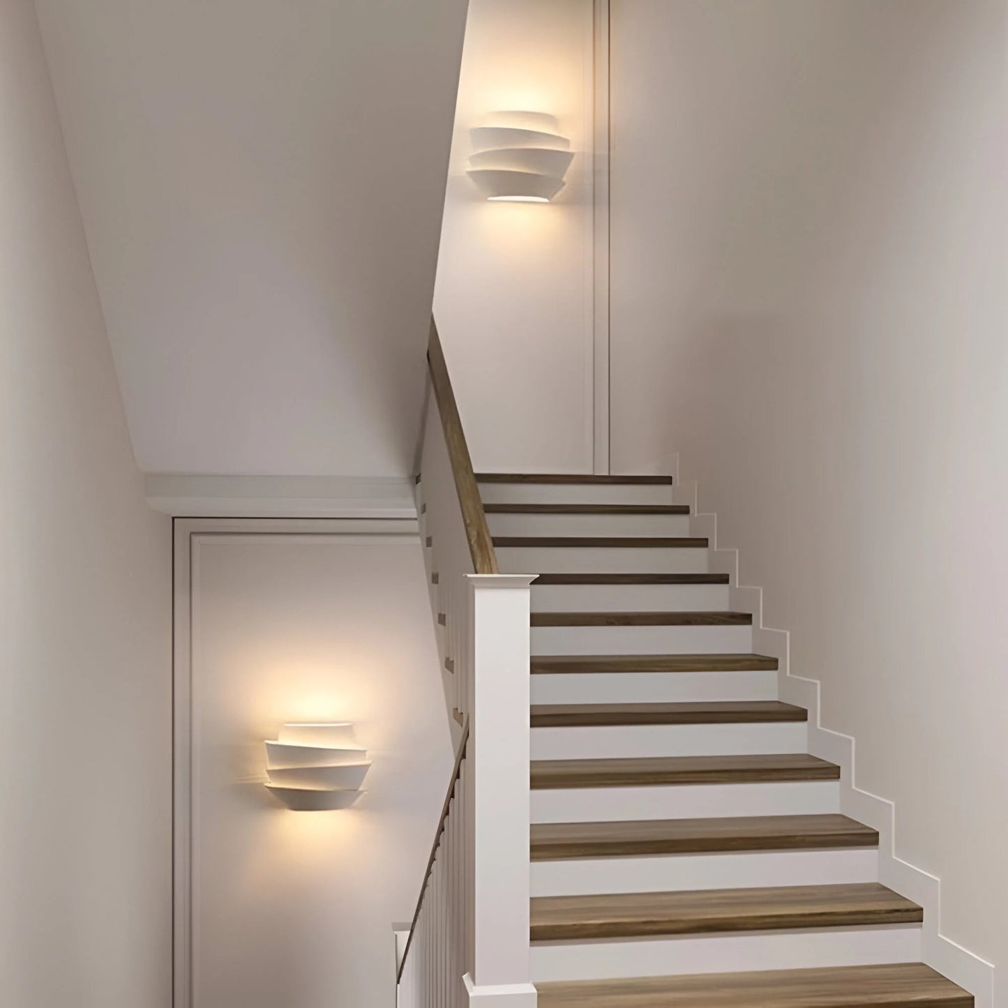 SolaraGlow™ – Applique Murale Élégante avec Éclairage Doux