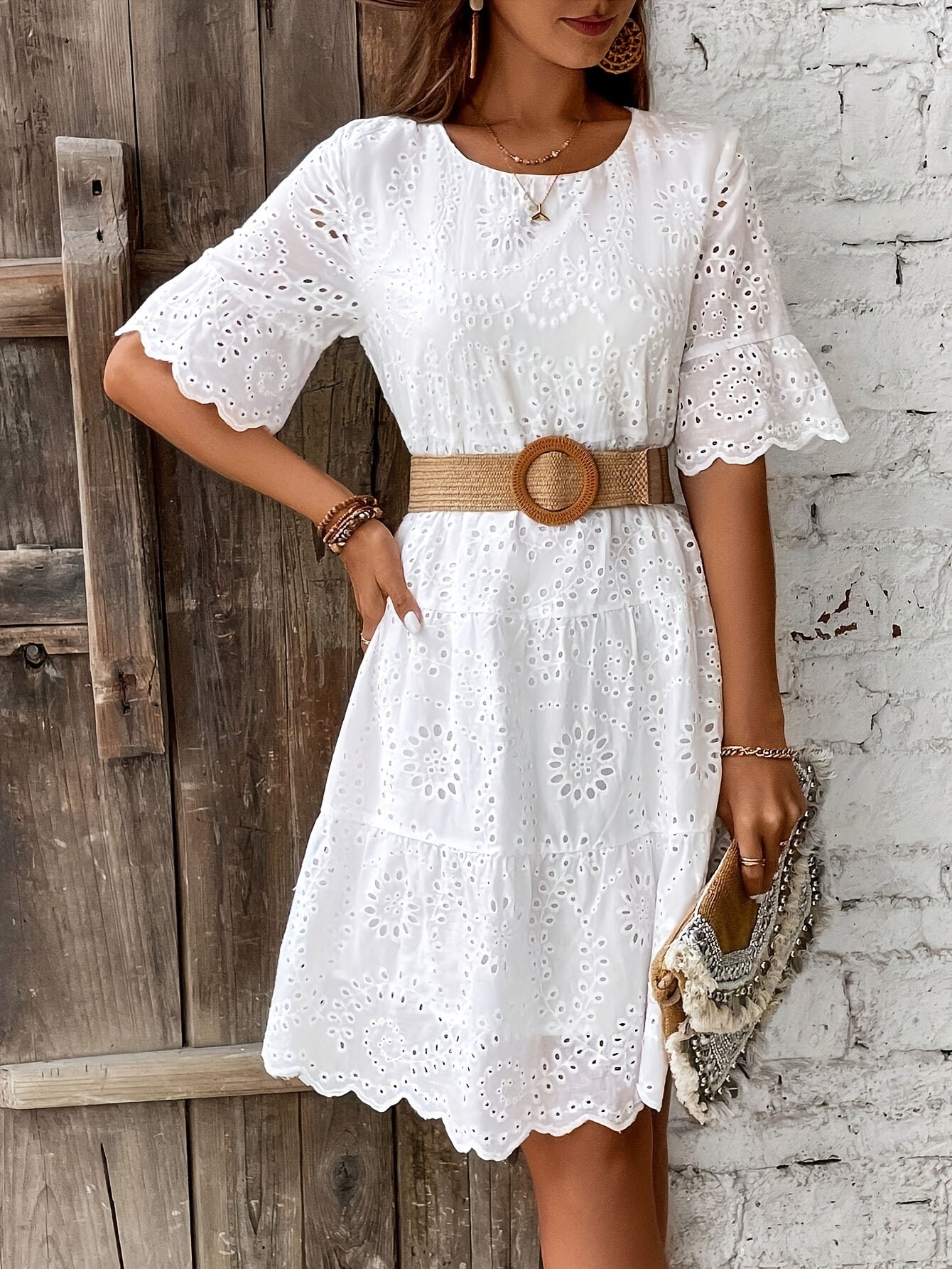 Solevia™ – Robe Femme Été Mi-Longue Chic à Manches Courtes & Dos Évidé