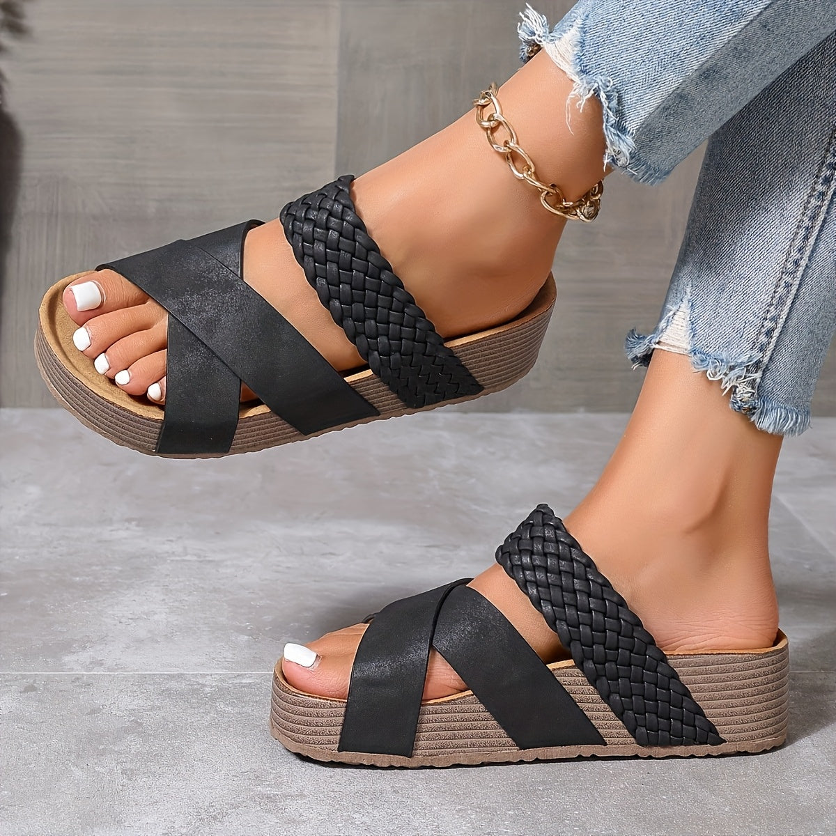 Solyva™ – Sandale Femme Chic et Confortable à Brides Tressées & Plateforme Été