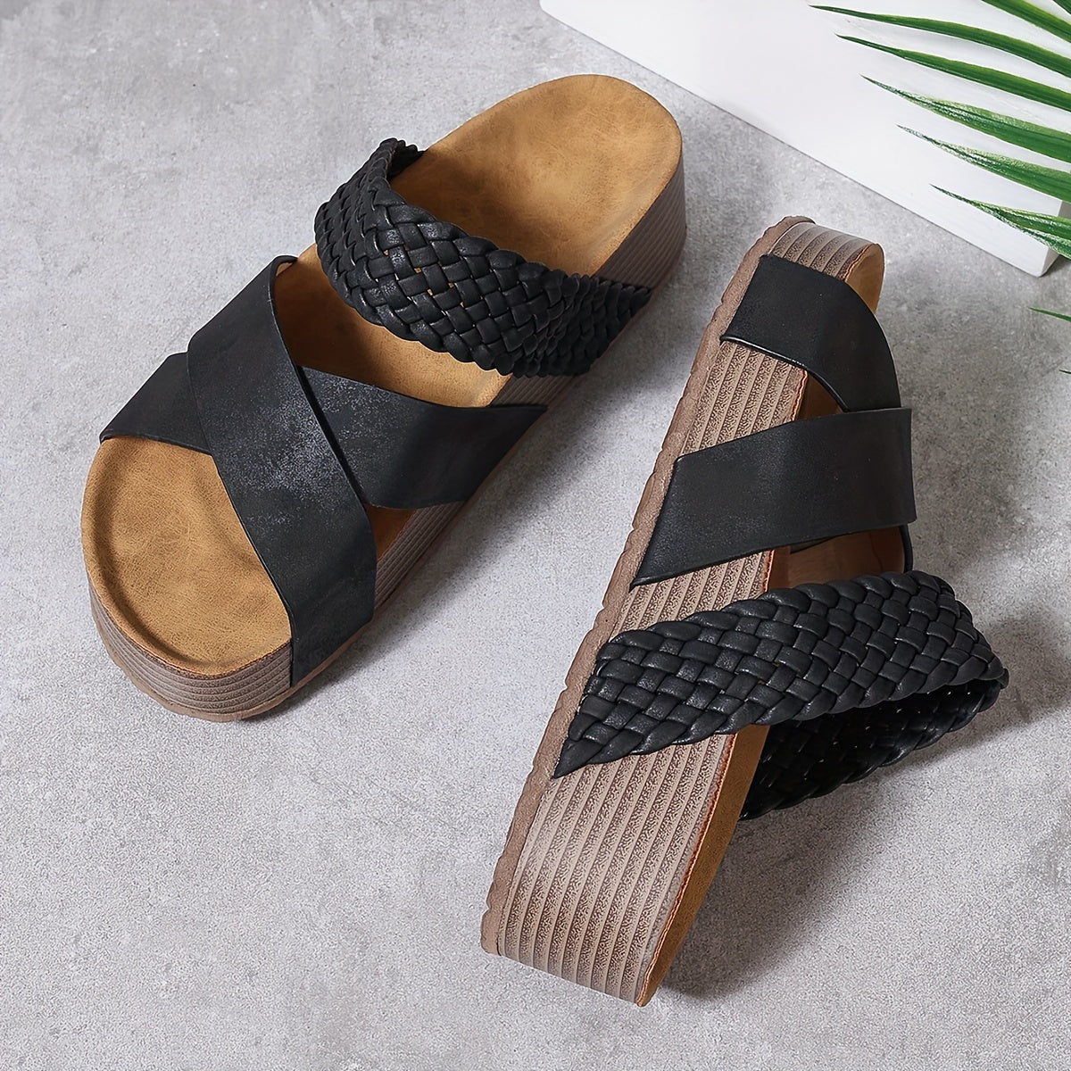Solyva™ – Sandale Femme Chic et Confortable à Brides Tressées & Plateforme Été