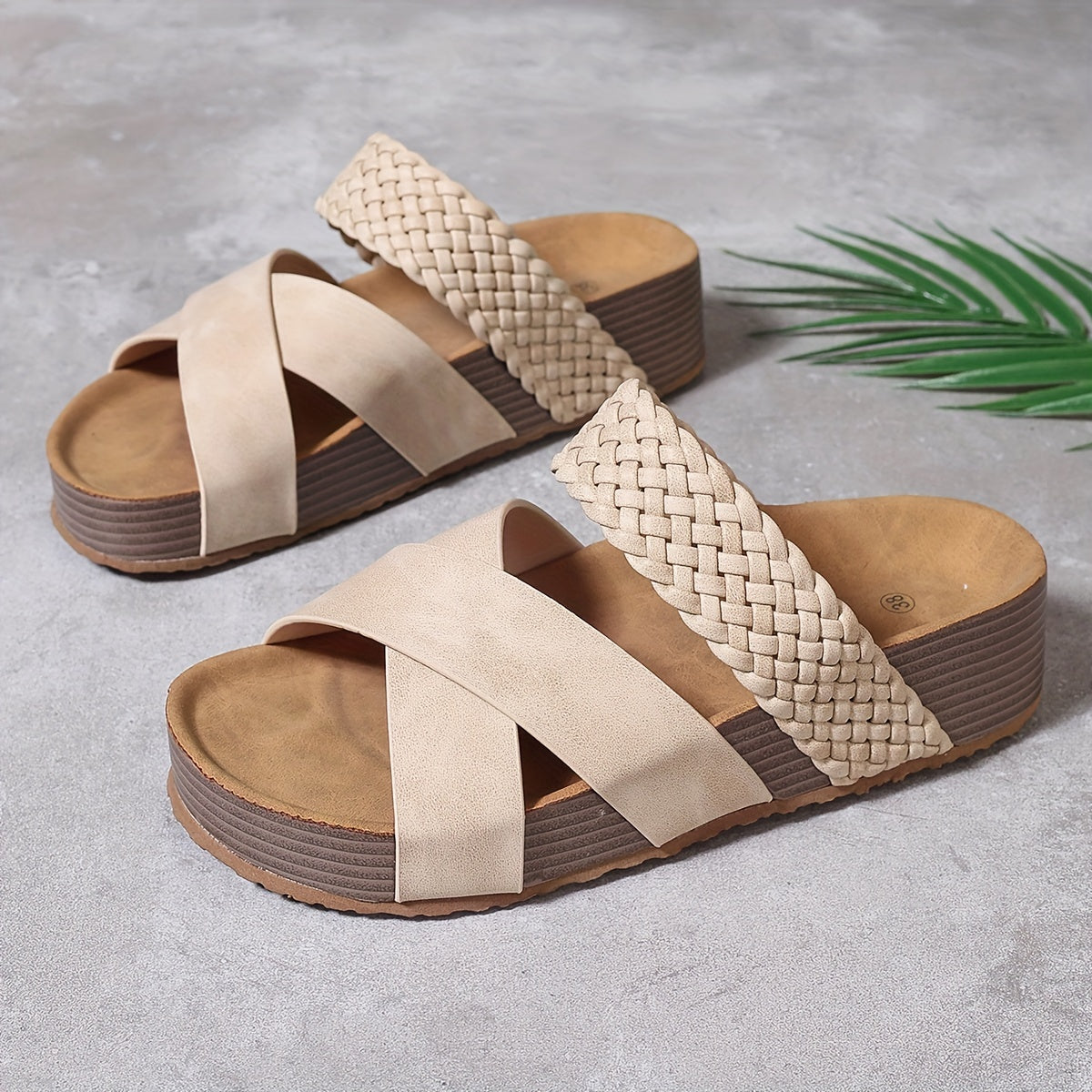 Solyva™ – Sandale Femme Chic et Confortable à Brides Tressées & Plateforme Été