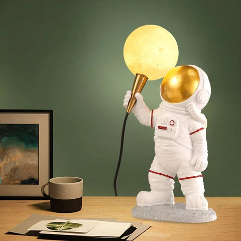 Stellune™ – lampe de table d'astronaute
