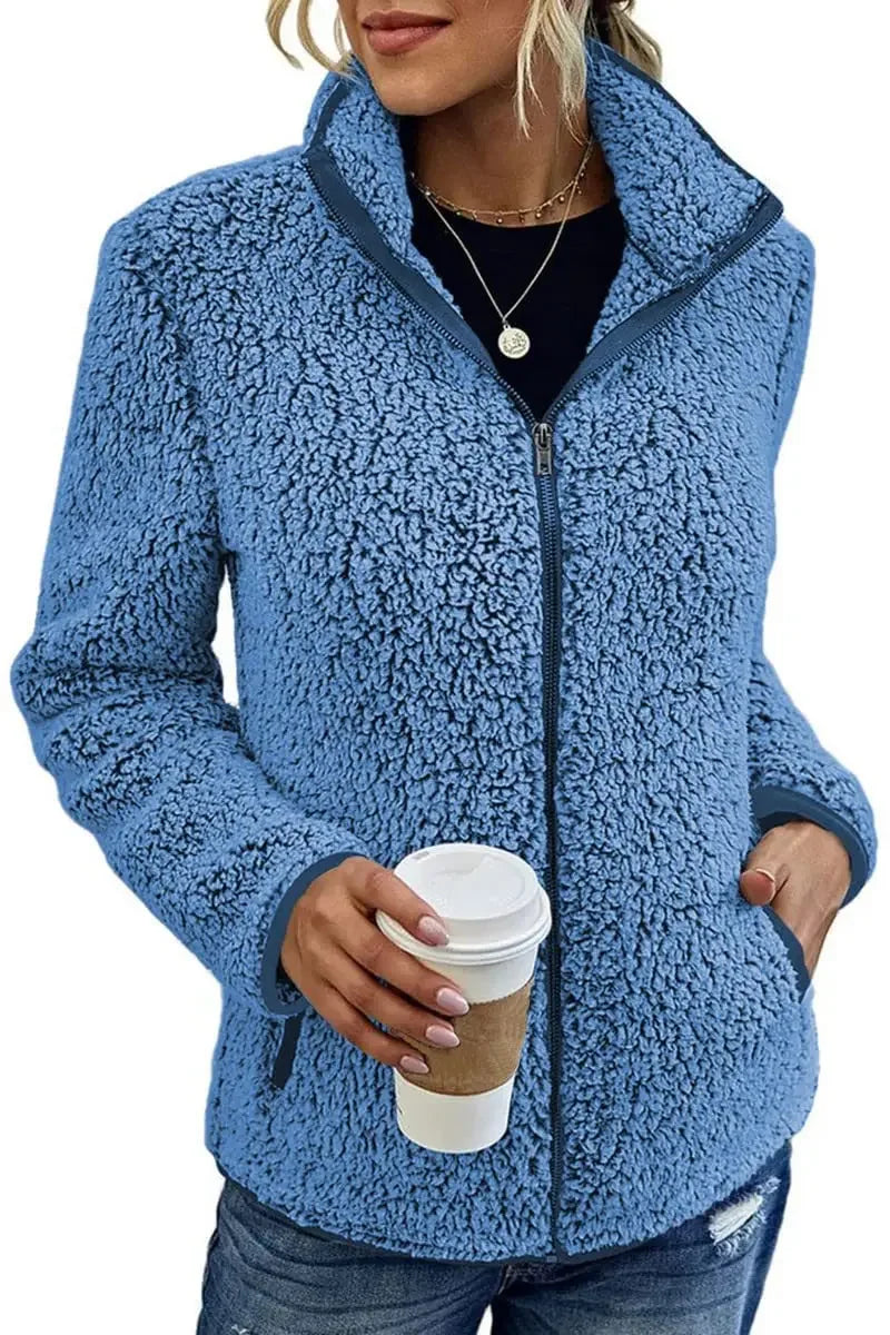 Gilet Femme Col Montant Doux et Élégant