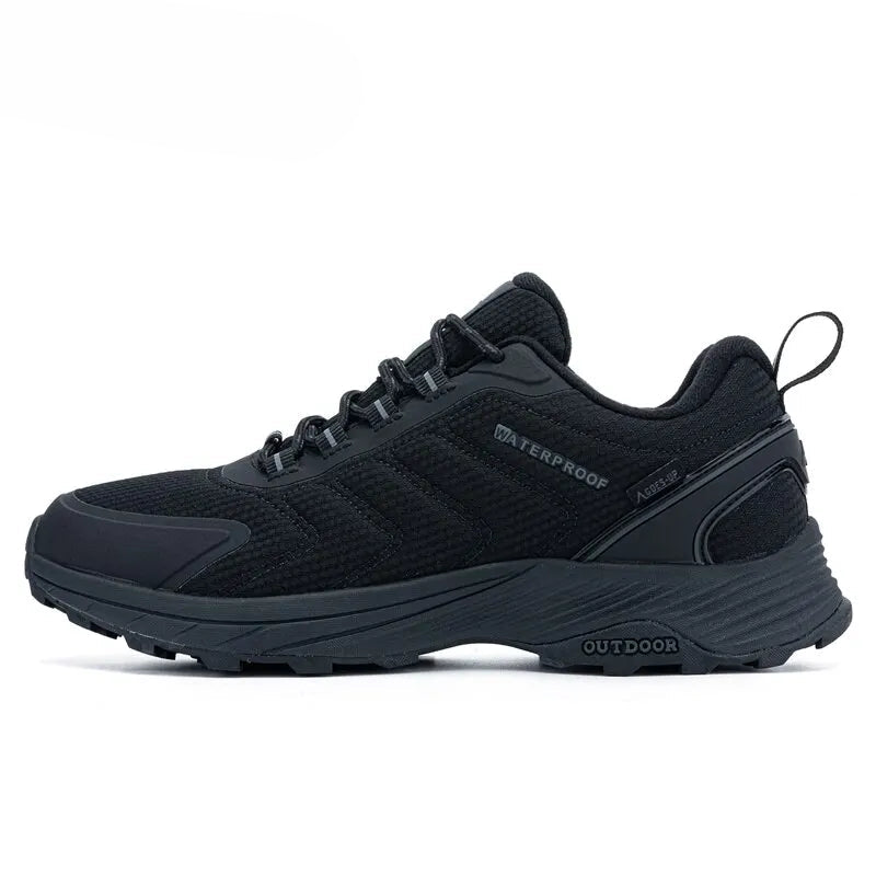 TrekNova™ – Chaussures Randonnée Respirantes & Confortables Outdoor