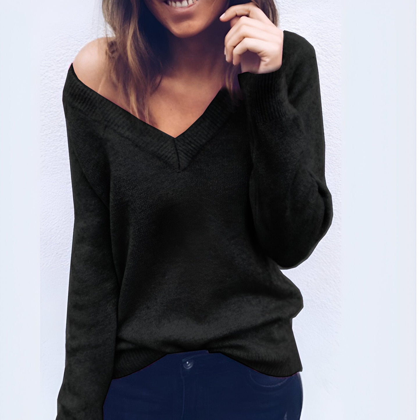 Pull Femme Col V Noir Chic et Élégant - PanierRoyale