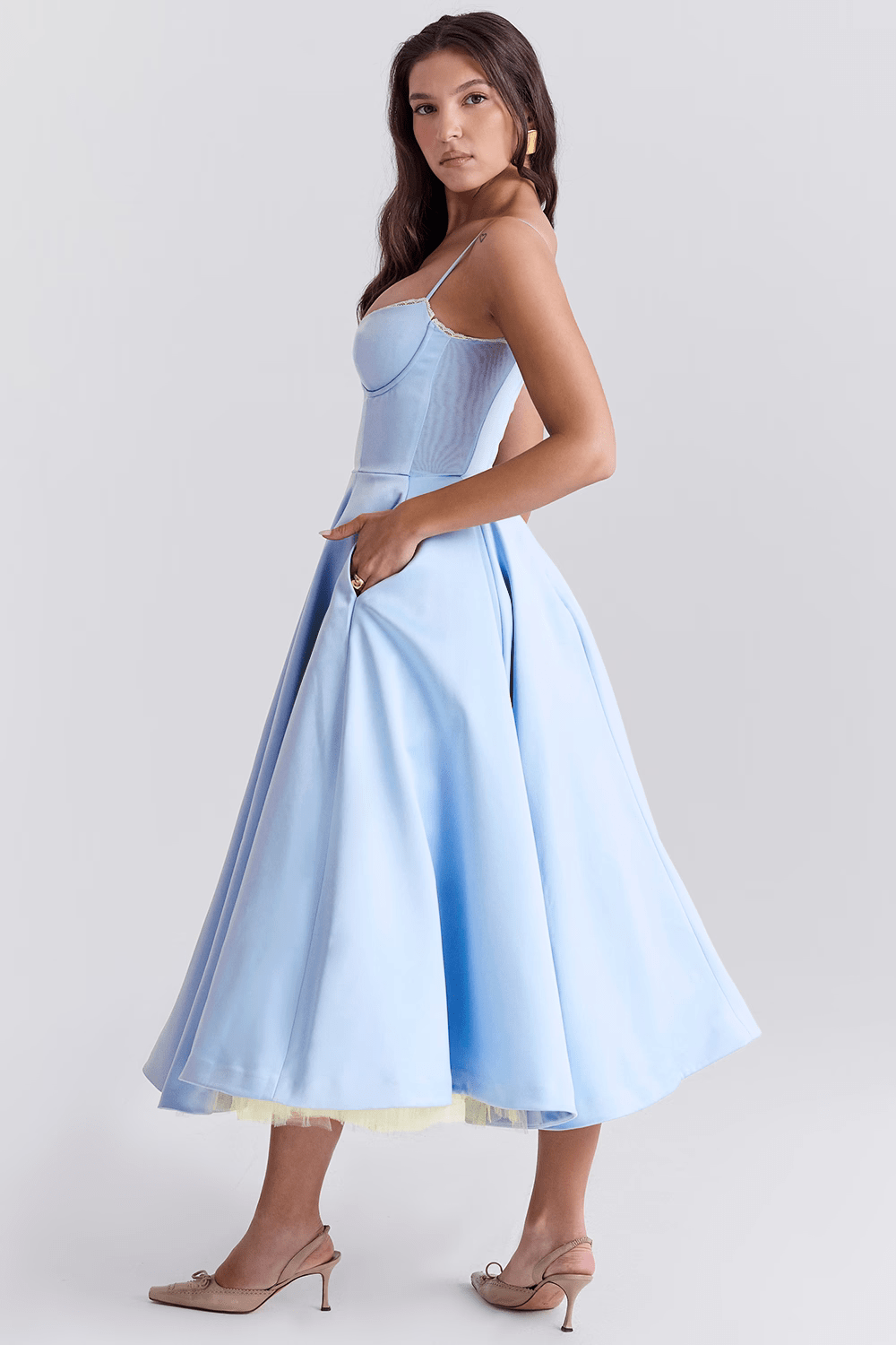 Velvessa™ – Robe Évasée en Satin de Soirée Longue Chic Élégance et raffinement