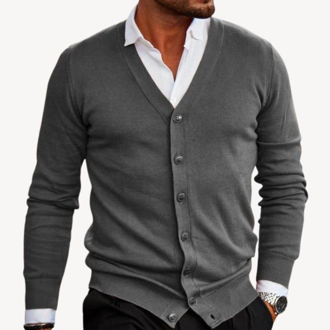 VogeLuxe | Cardigan classique à boutons pour homme 6
