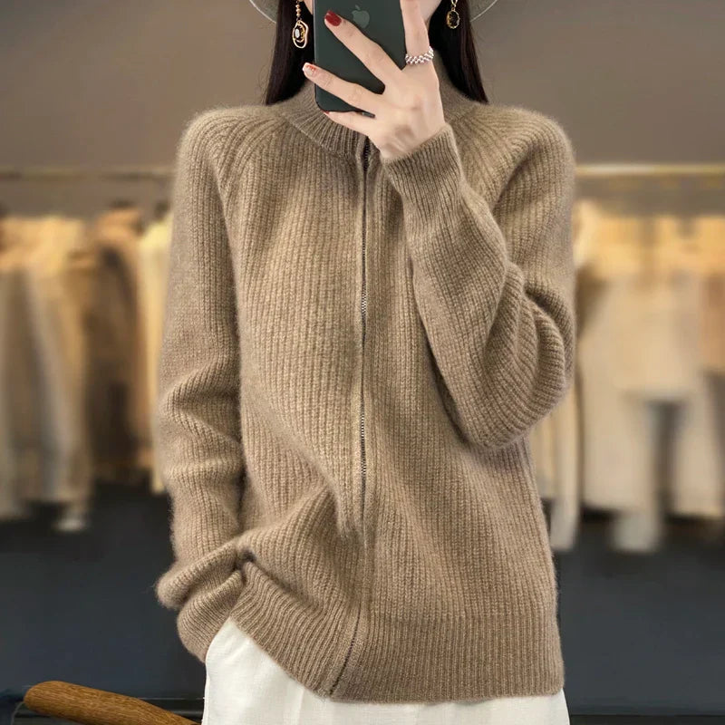 Gilet femme zippé col roulé doux et chaud