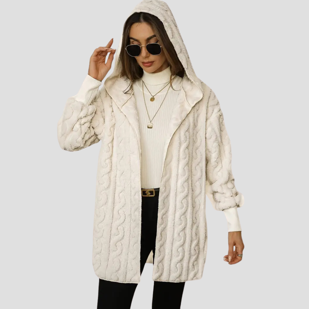 VogeLuxe | Veste à capuche en fausse fourrure torsadée pour femme 5