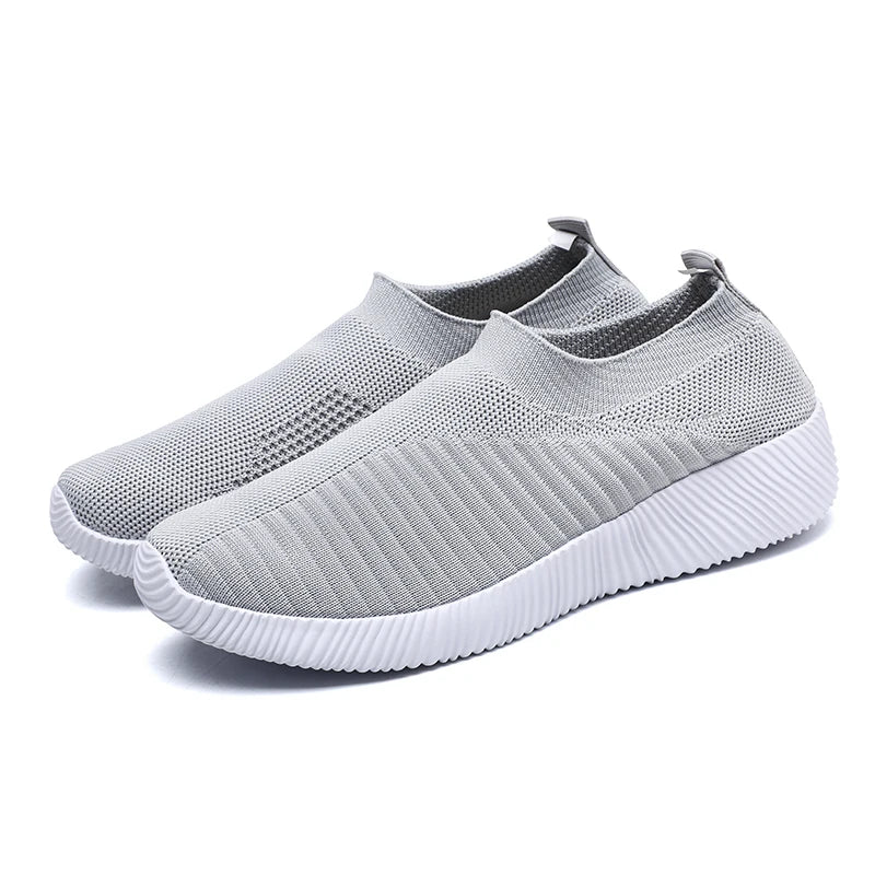 VulcaStyle™ – Baskets Femmes Slip-On Confortables et Élégantes
