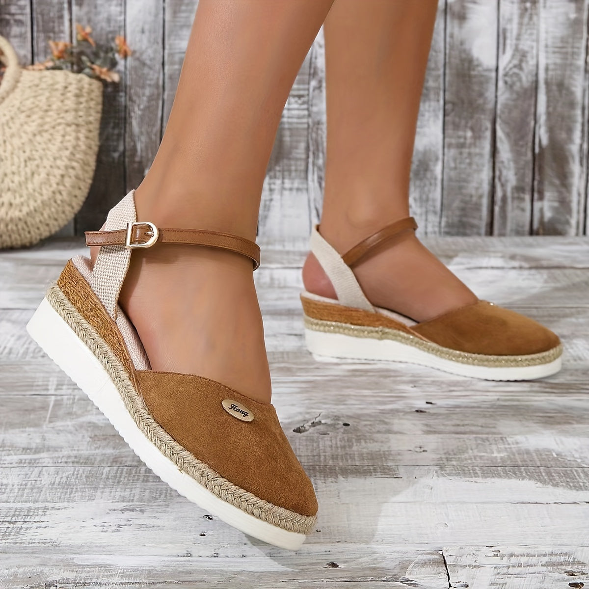 Zanira™ – Sandales Compensées Femme Chic et Confortable à Bout Fermé Été