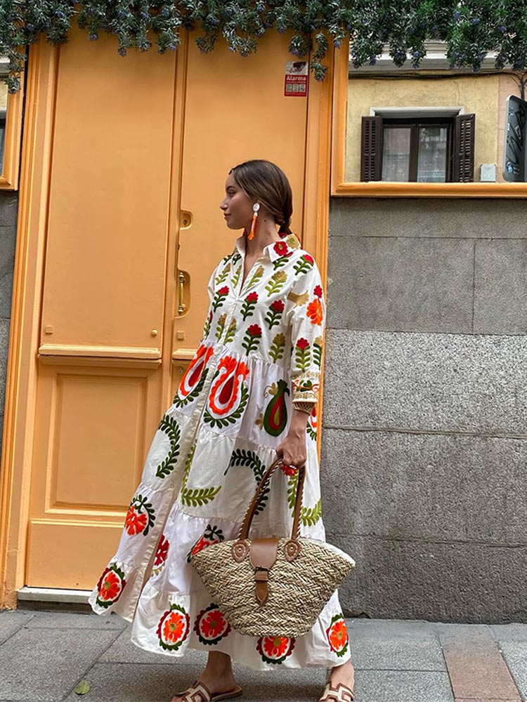 Robe Longue en Coton Biologique avec Broderies - PanierRoyale