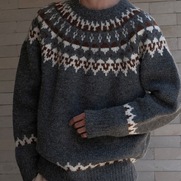 Pull Slim Fit avec Manches Côtelées et Col Rond
