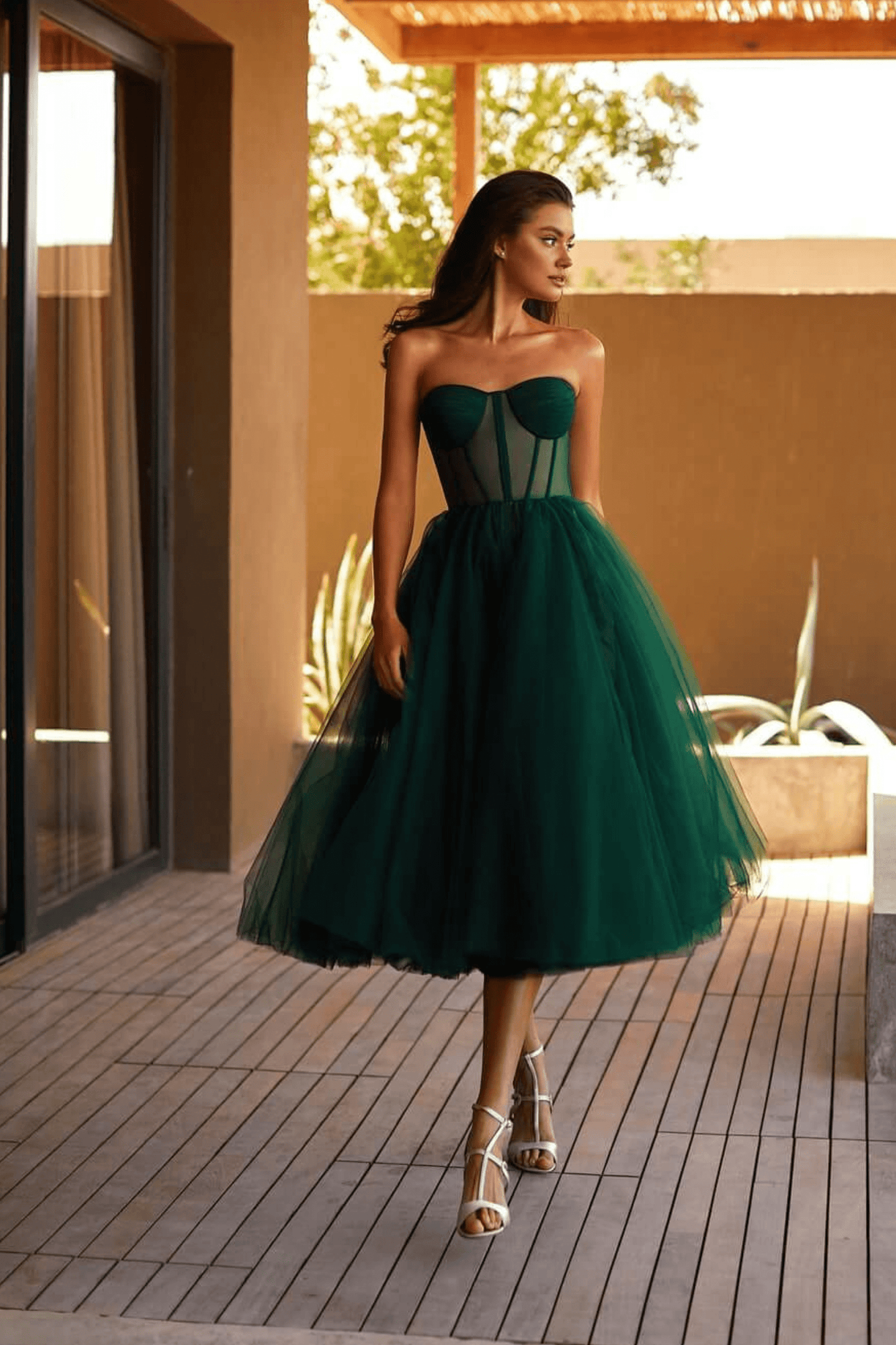Robe de Cocktail Noire Élégante pour Femme