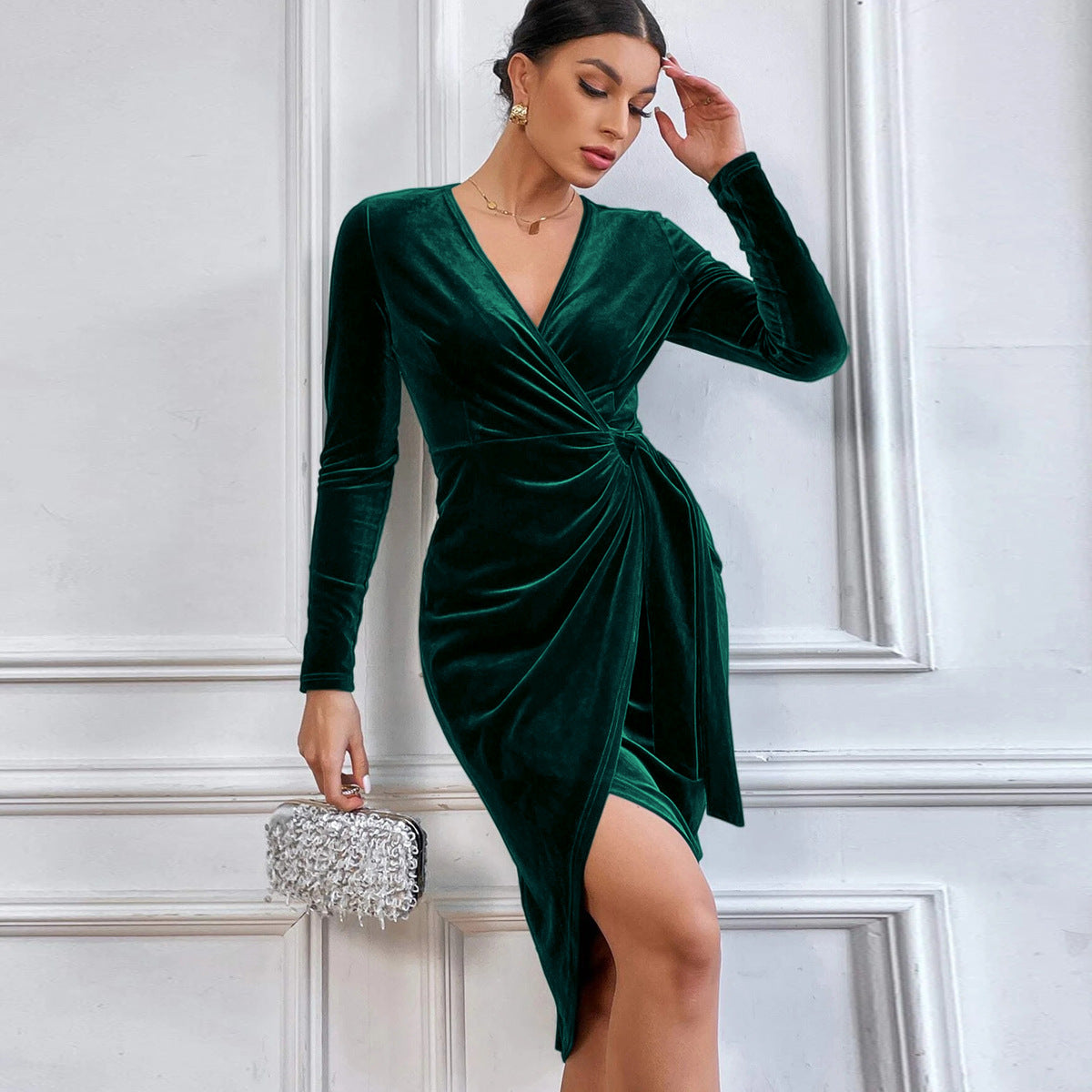 ÉléganceFemme™ – Robe Midi Femme Décolleté en V Élégante et Confortable-2