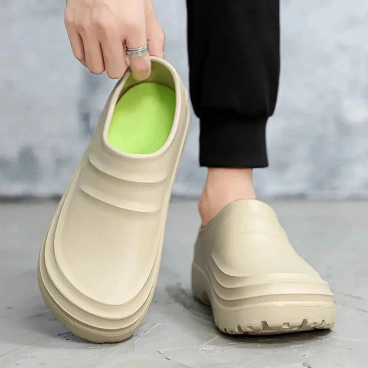 Sabots imperméables avec semelle cushonnée pour intérieur et extérieur