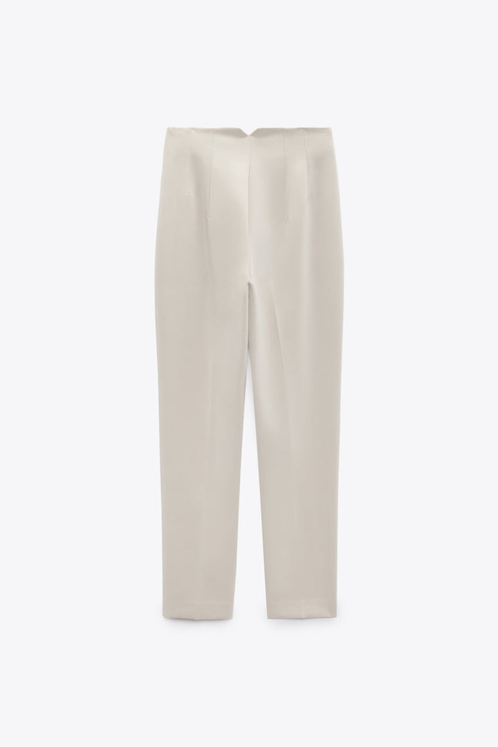 Pantalon Féminin Taille Haute Confort et Élégant