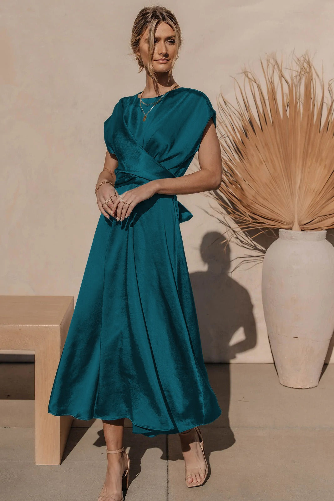 CléMence™ – Robe Femme en Satin Élégante avec Ceinture Croisée Chic-3