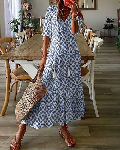 Robe Été Bohème en Coton avec Imprimé Fleuri et Col en V - PanierRoyale