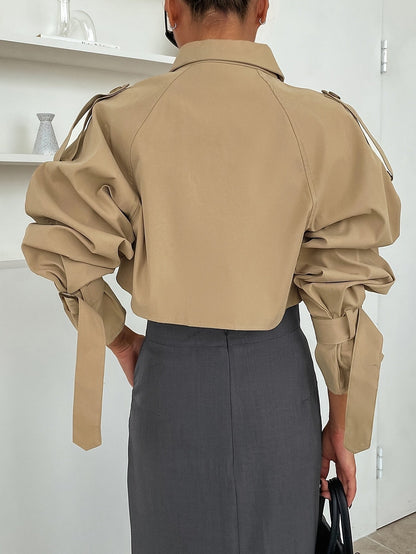 Trenchcoat Femme Court en Cuir Élégant