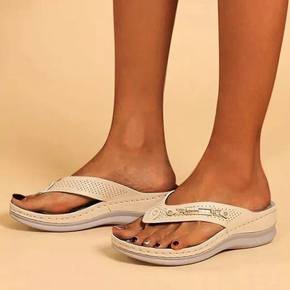 Sandales Plates Femme Blanc Décolletées Elegantes