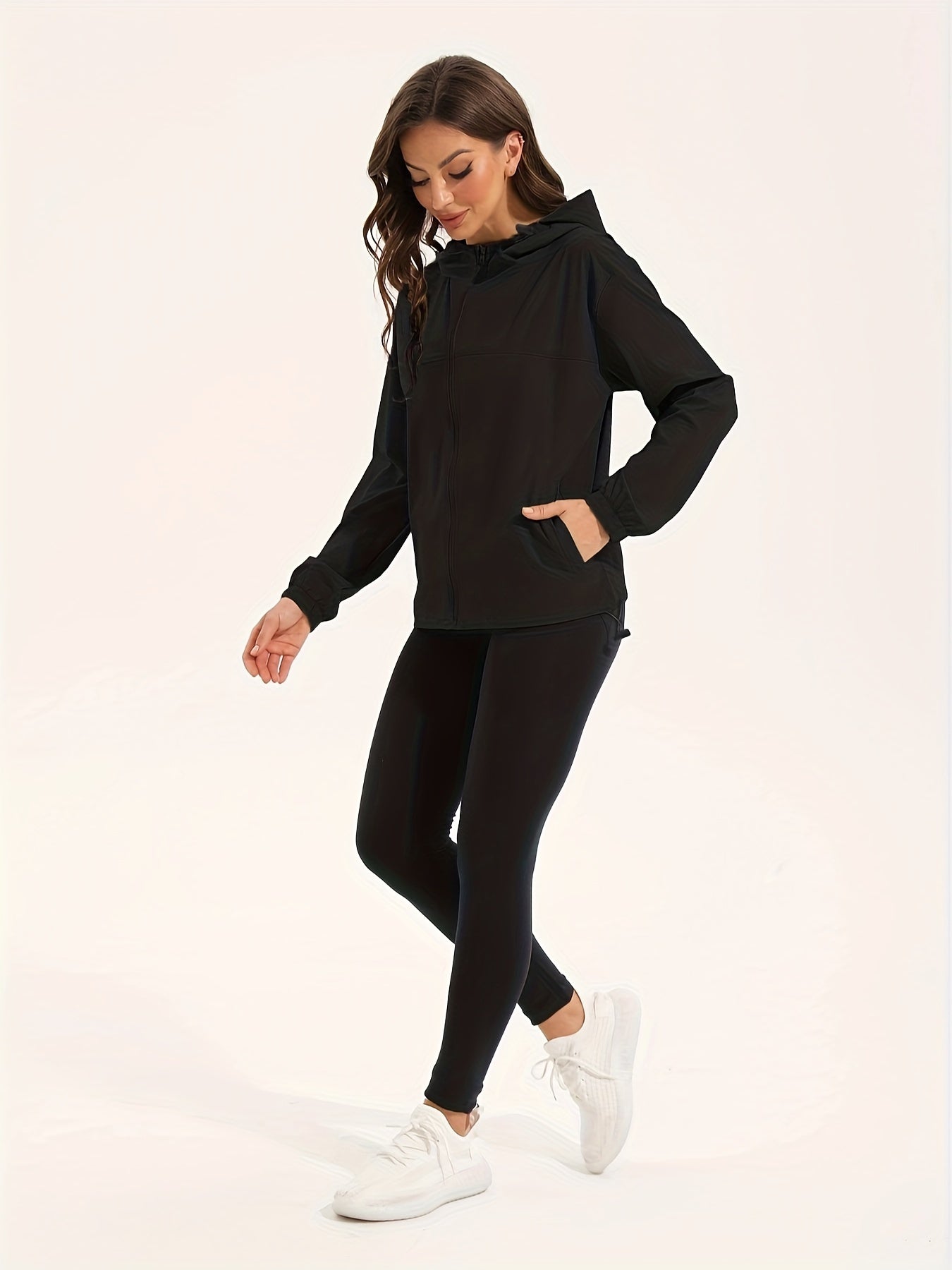 Veste de sport imperméable femme avec capuche
