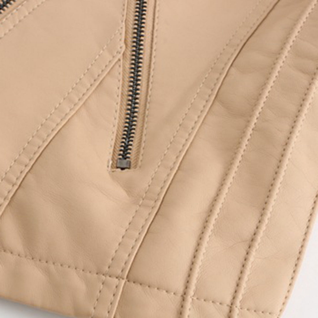 Veste en cuir femme élégante et tendance