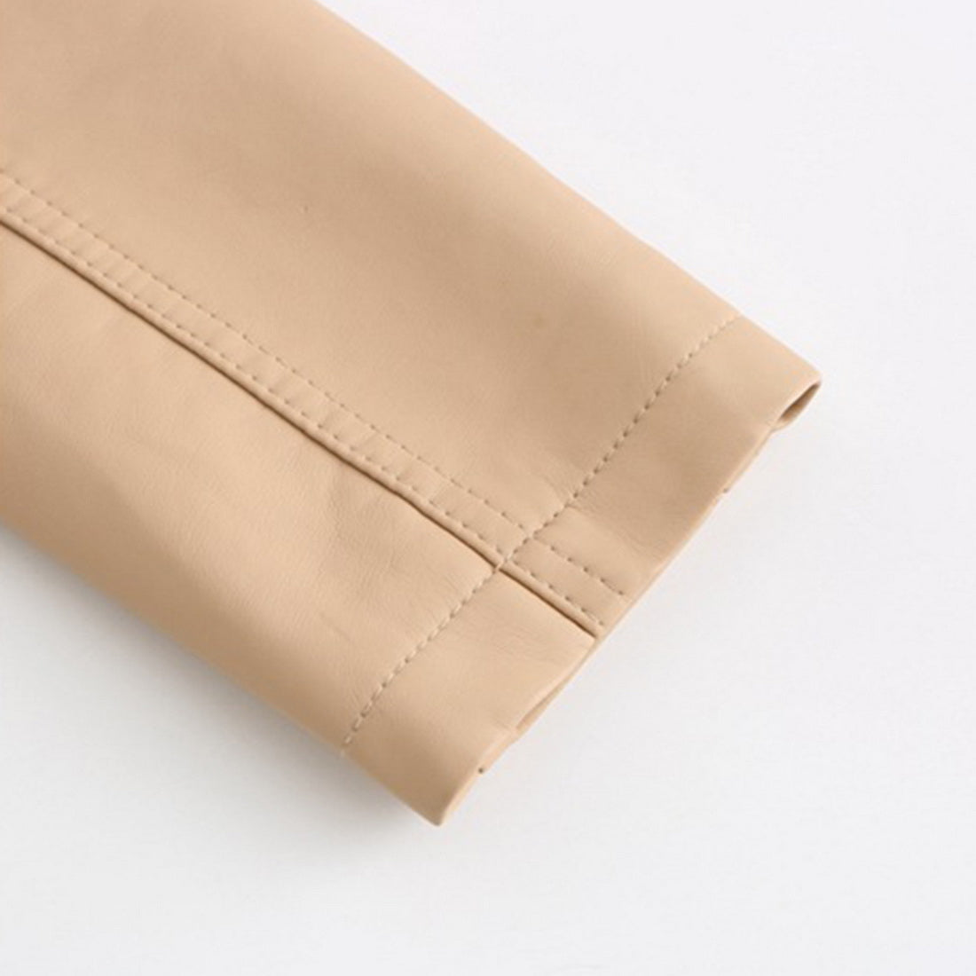Veste en cuir femme élégante et tendance