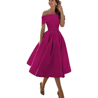 Robe Féminine Évasée Découpe Épaules