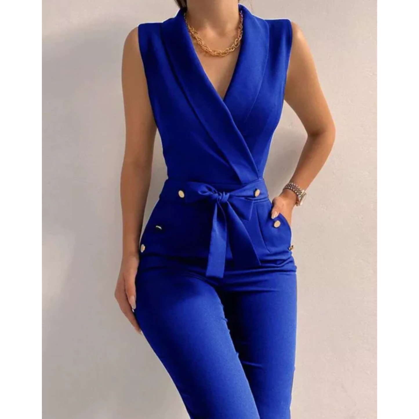 Combinaison Femme Élégante Sans Manches Chic et Féminine