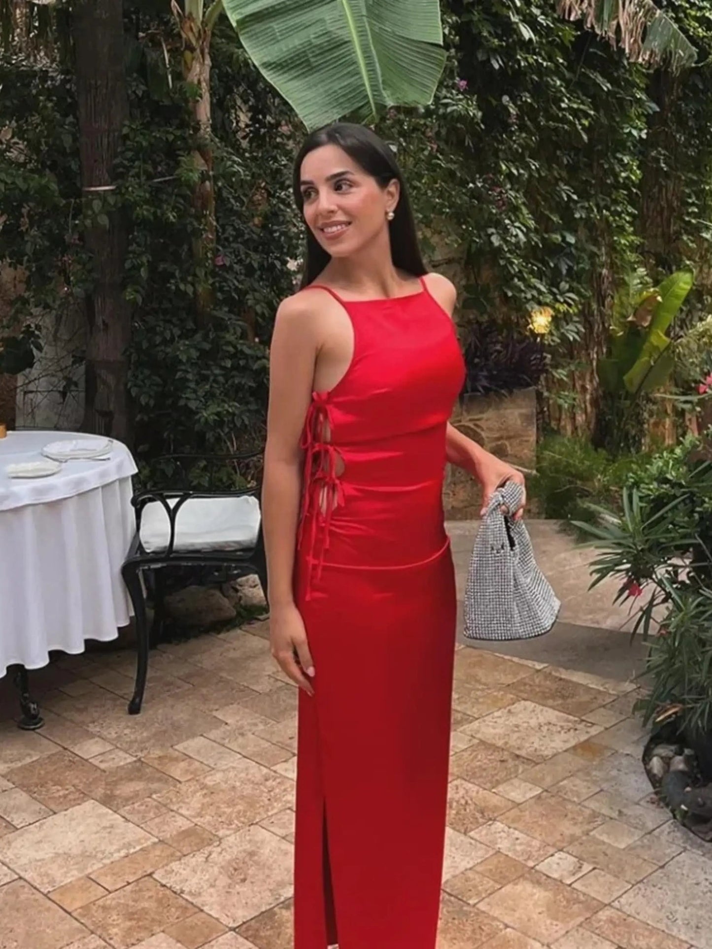 Robe longue femme élégante à lacets