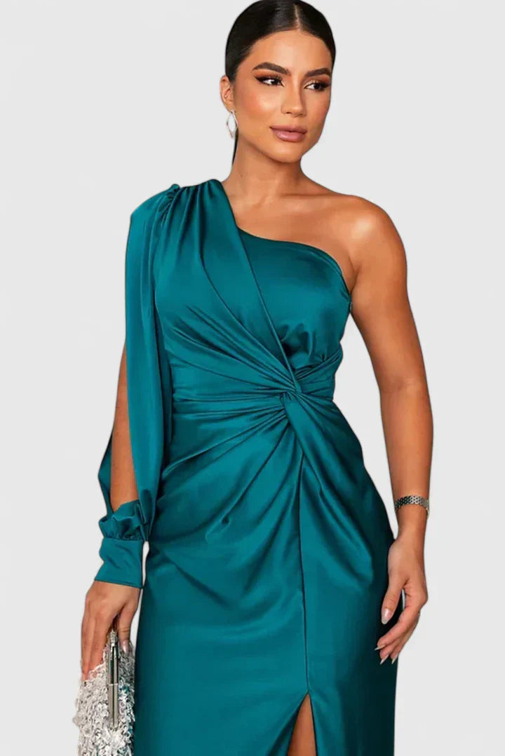 Robe Soirée Épaule Dévoilée et Ceinture
