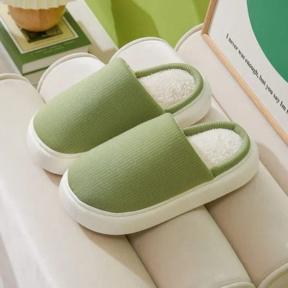 Pantoufles Peluche Chaudes et Confortables Femmes