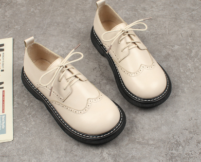 Chaussures Richelieu Femmes Élégantes et Raffinées
