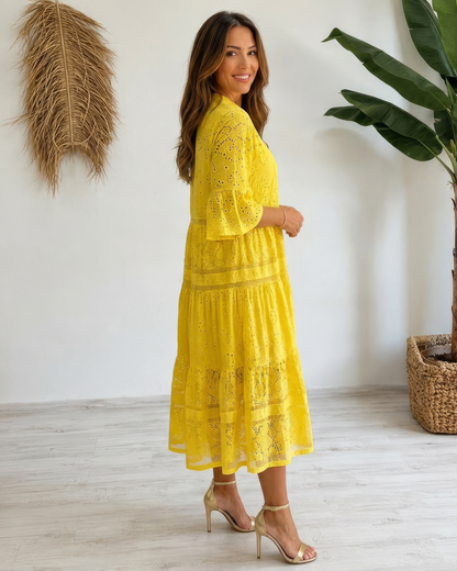Robe midi Femme Dentelle Ajourée Boutons Manches Volantées