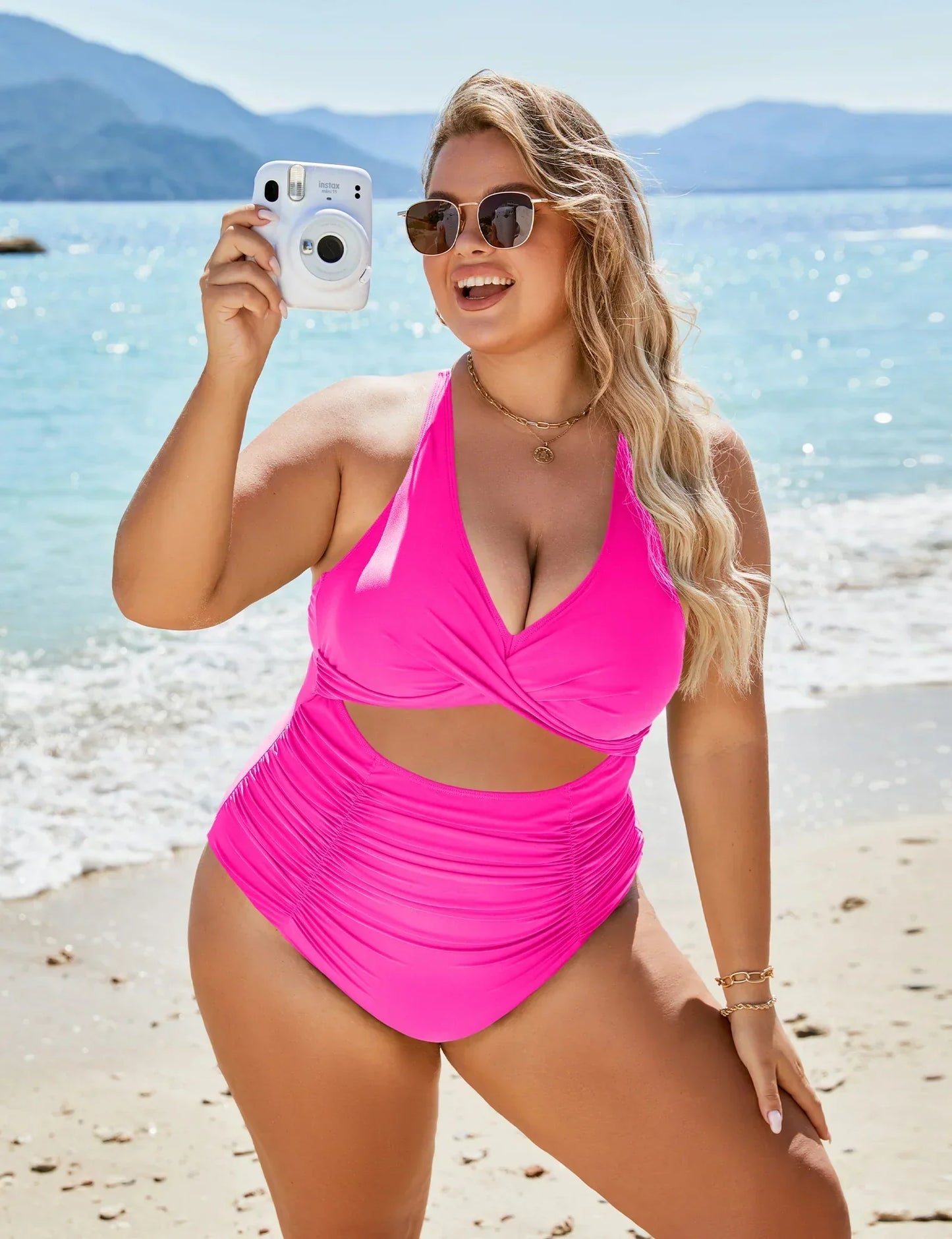 Maillot de bain une pièce Femme Tissu extensible Découpes froncées