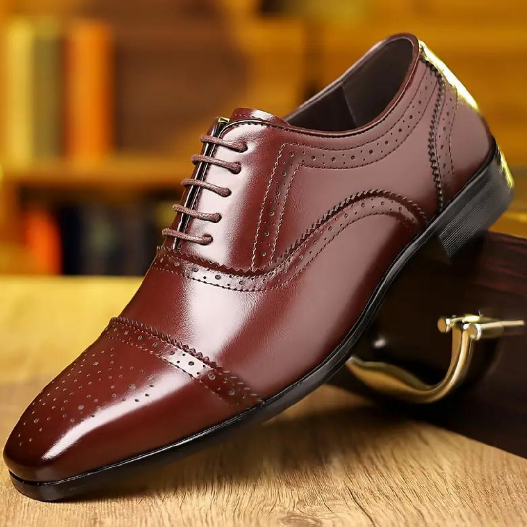 Chaussures Dérivées Richelieu En Luxe