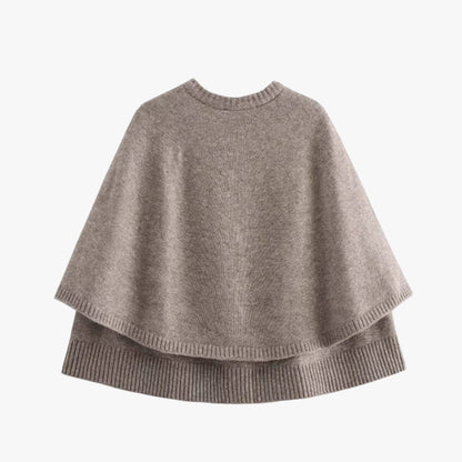 Chloé | Écharpe Cape à Boutons et Ourlet Dégradé