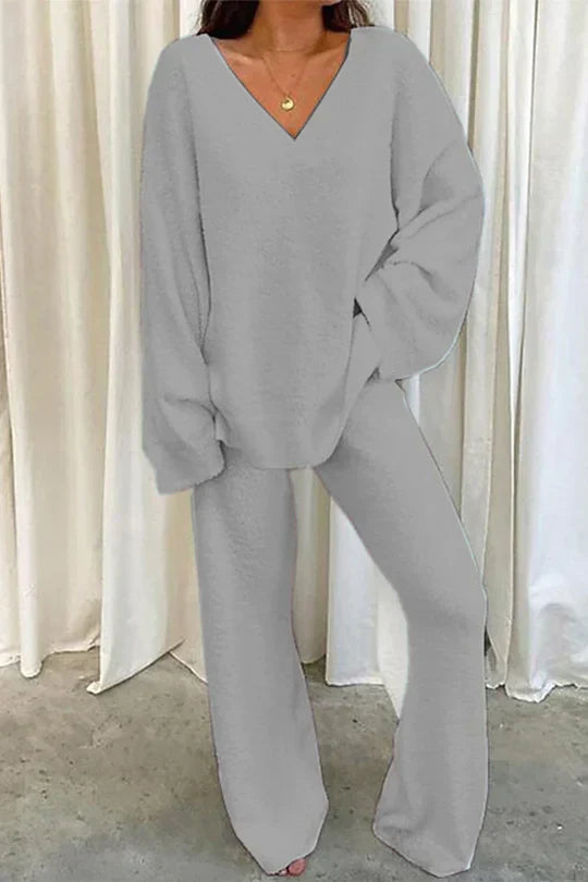Tenue Décontractée Femme - Ensemble Confortable avec Pull Col V et Jogging Doux