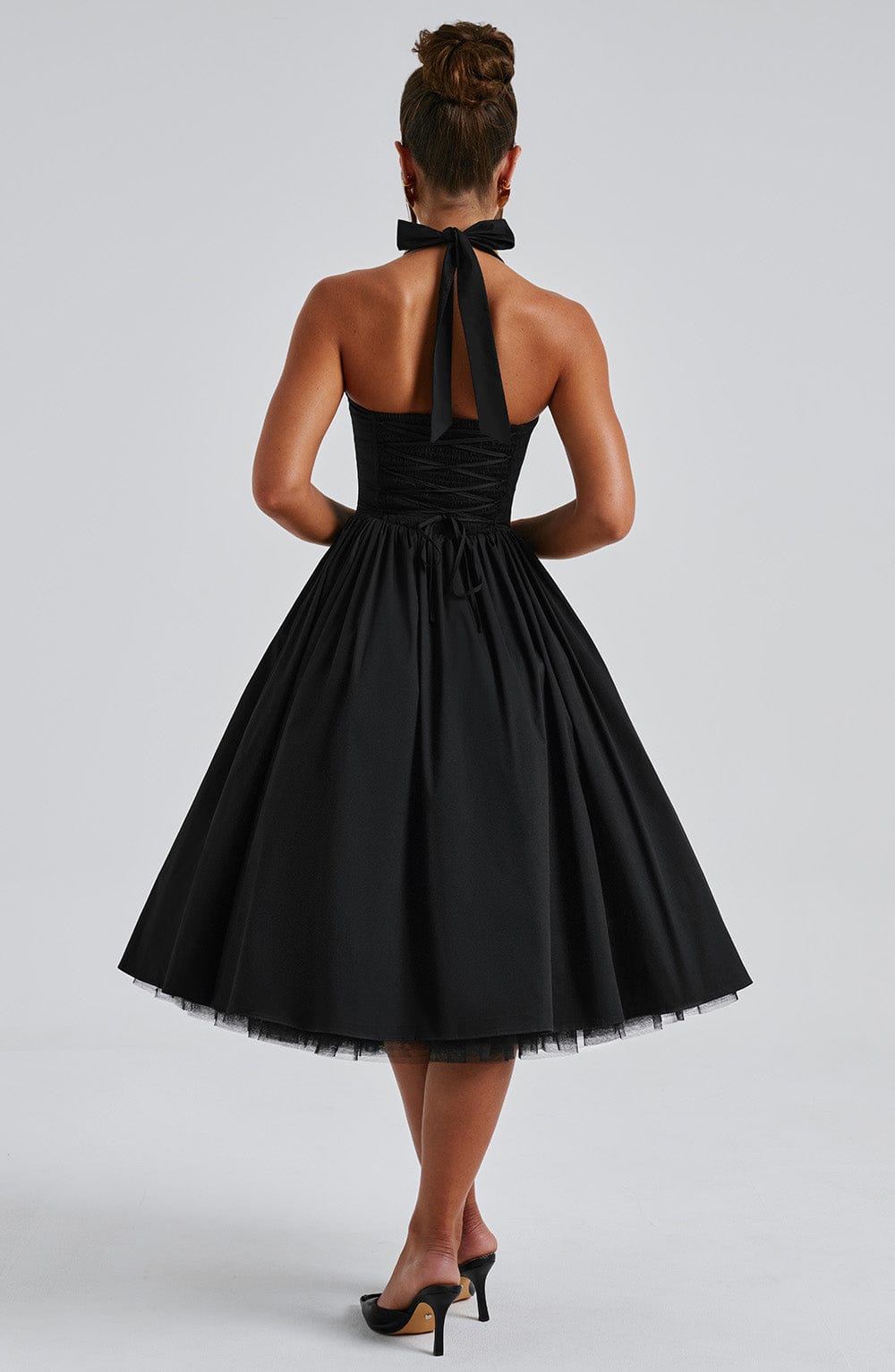 Robe de mariée invitée midi élégante pour femmes
