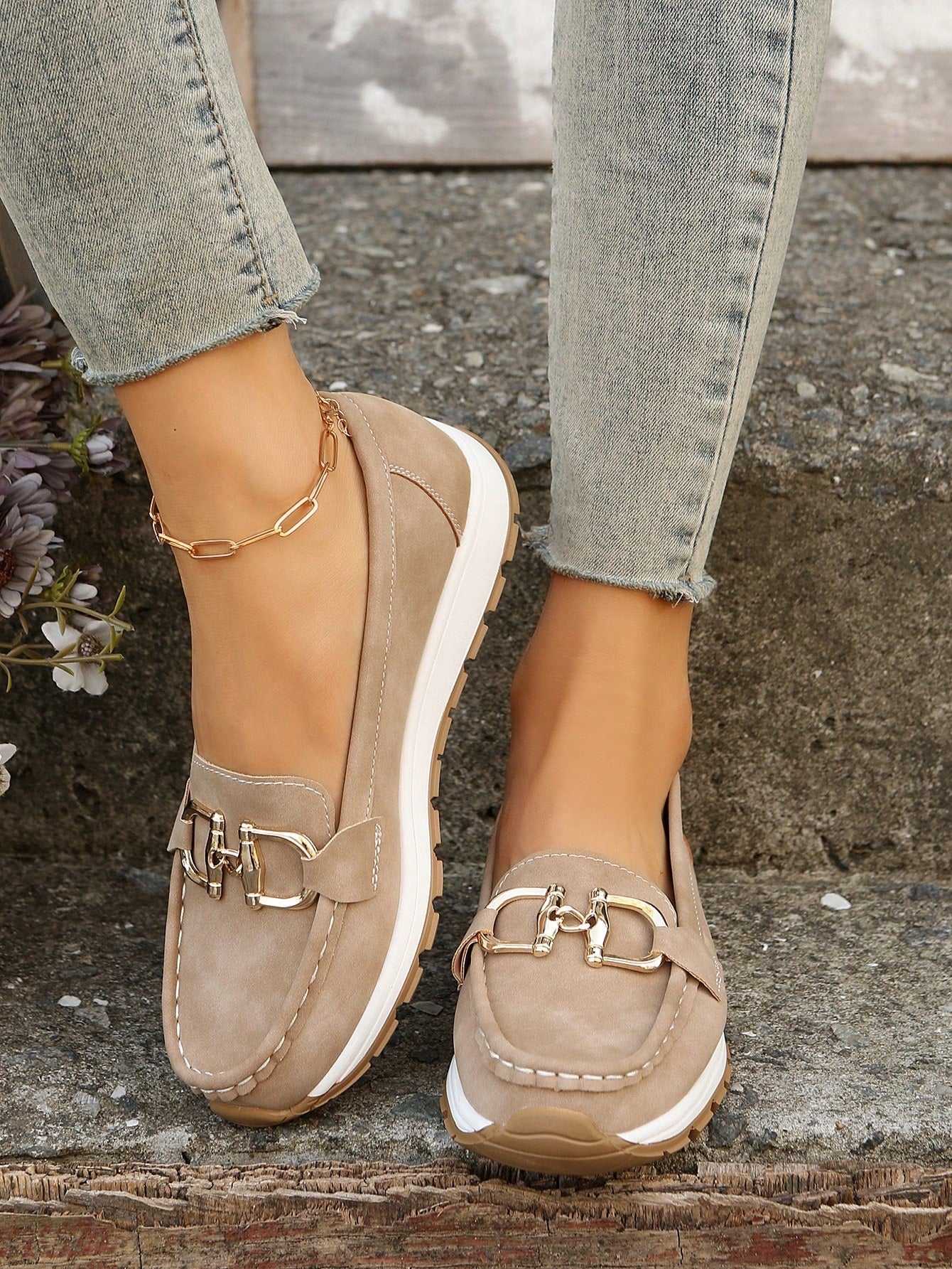 Mocassins Femmes élégants avec détail métallisé