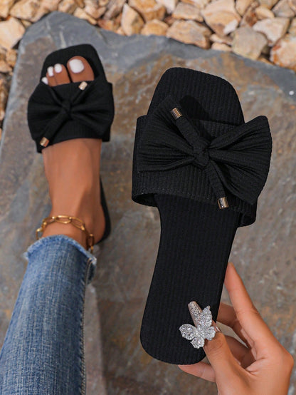 Sandales Boho à nouettes et semelle tressée - Confortable et tendance