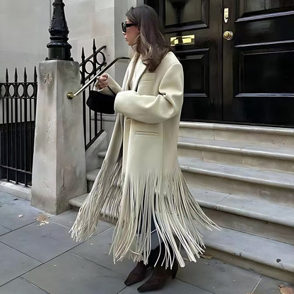 Manteau Élégant Blanc Crème avec Franges Raffinées