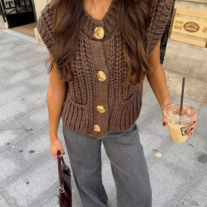 Gilet Tricoté Sans Manches avec Boutons Dorés