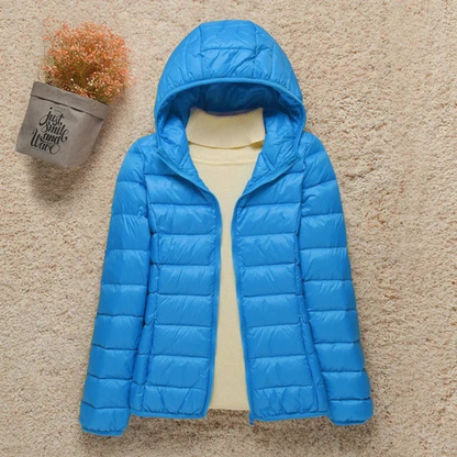 Veste Matelassée Femme Légère Capuche Fonctionnelle Coupe Ajustée