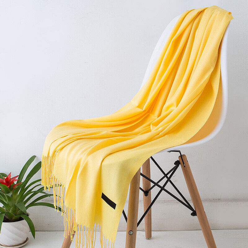 Écharpe Femme Longue et Élégante