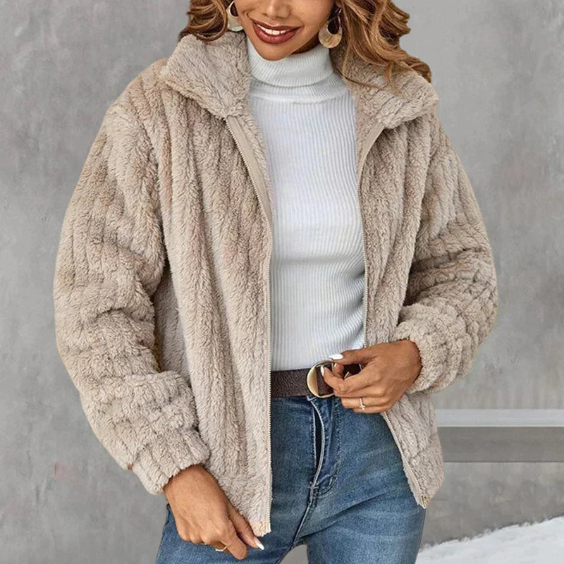 Veste Fleece Femme Douce et Élégante