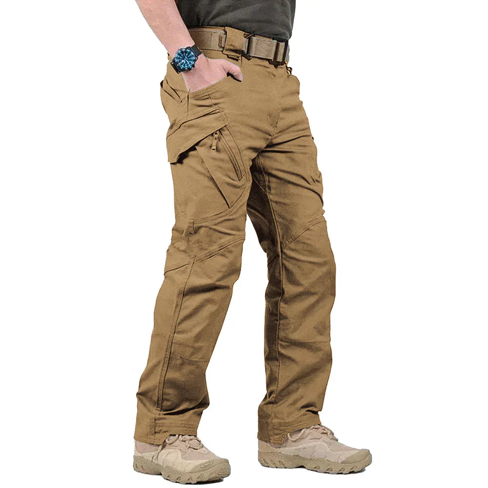 Pantalon imperméable homme slim avec poches zippées