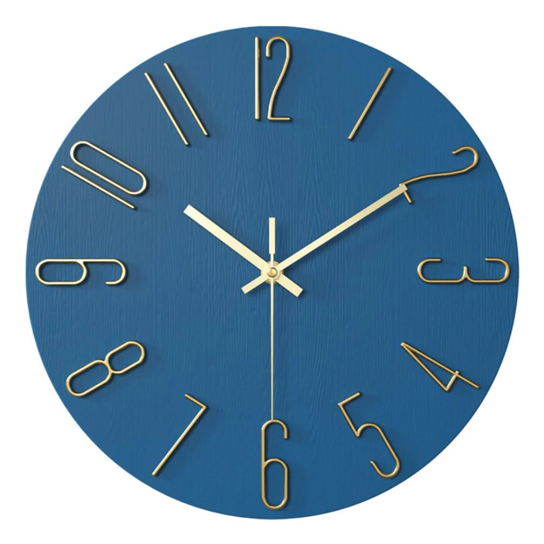 Horloge Murale Design Bois et Chiffres Dorés